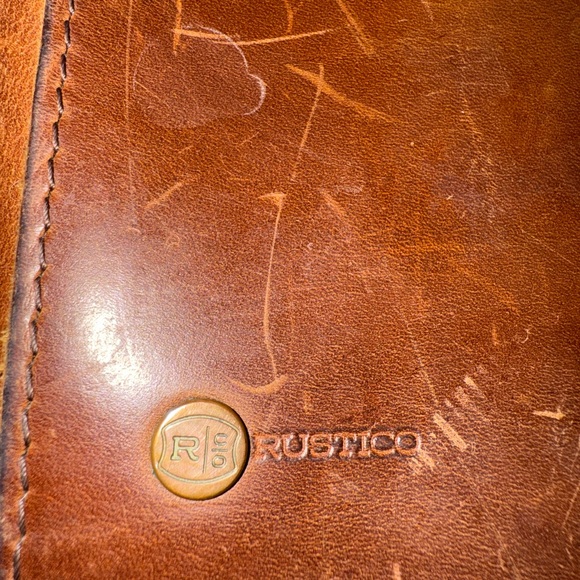 Classic Brown Leather Messenger Bag Set - Picture 4 of 11